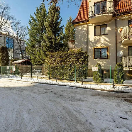 Апартаменты Family With Parking In The Centre By Renters